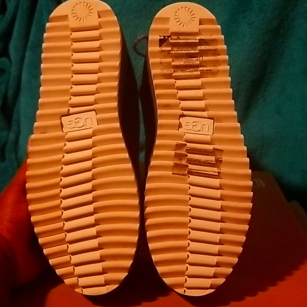 Boots - Picture 2 of 7